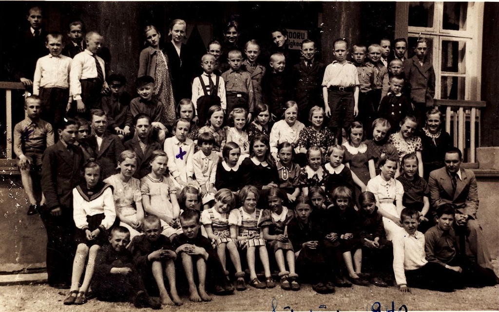 Sooru algkooli õpilased 1940