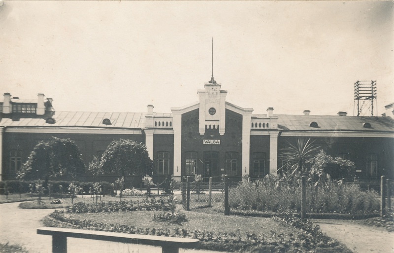Valga jaamahoone