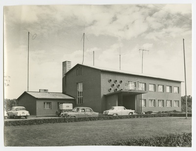 S. M. Kirovi nimelise näidiskalurikolhoosi kontorihoone  similar photo