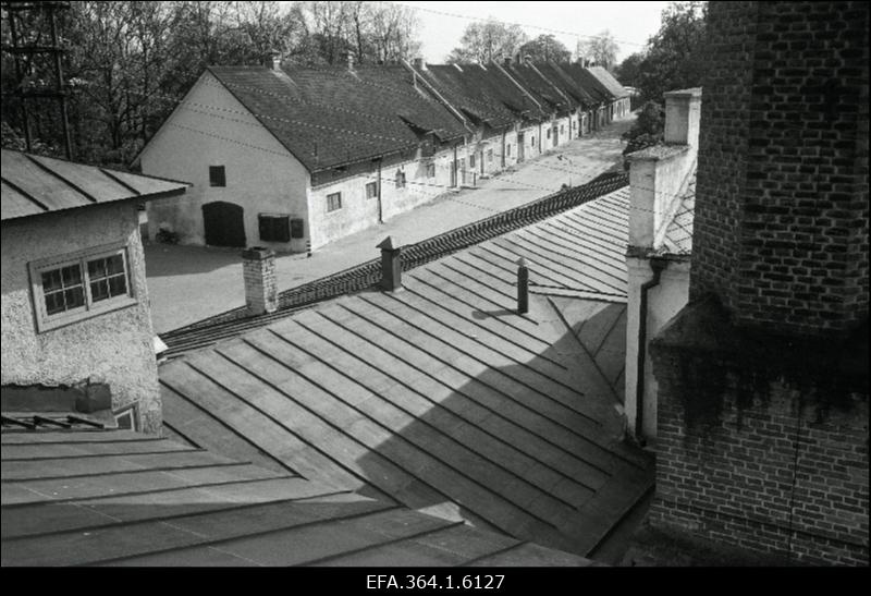 ETKVL-i Põltsamaa Põllumajanduskombinaadi laudakompleksi üldvaade.