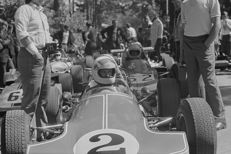 Vormelid 1975-1977