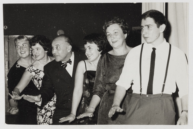 Rootsi eestlased, Göteborgi eesti teater, etendus.