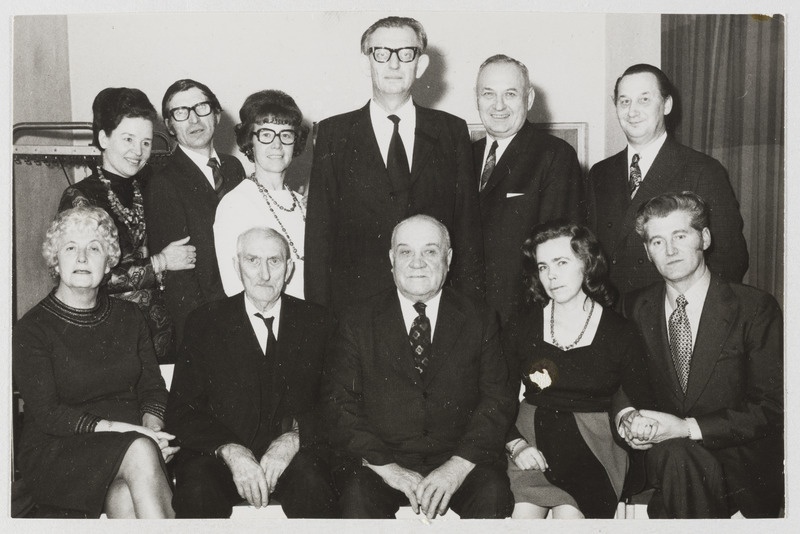 Rootsi eestlased '74, grupipildil Göteborgi eestlased.