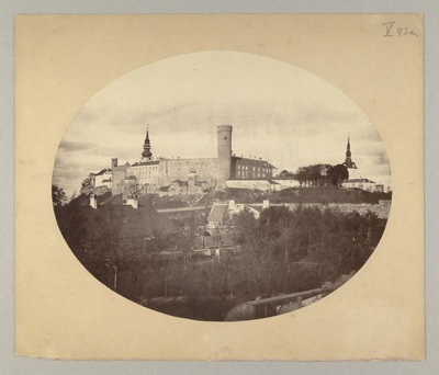 Vaade Toompea poole edelast.  duplicate photo