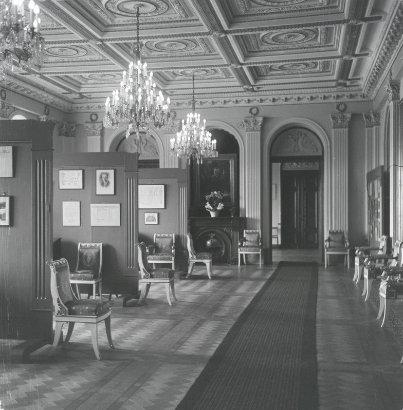 ENSV Riikliku Ajaloomuuseumi ekspositsioon - Kohtu tn. 6.