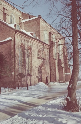 Tartu ülikooli teaduslik raamatukogu. Välisvaated. Veebruar 1958. a.  similar photo