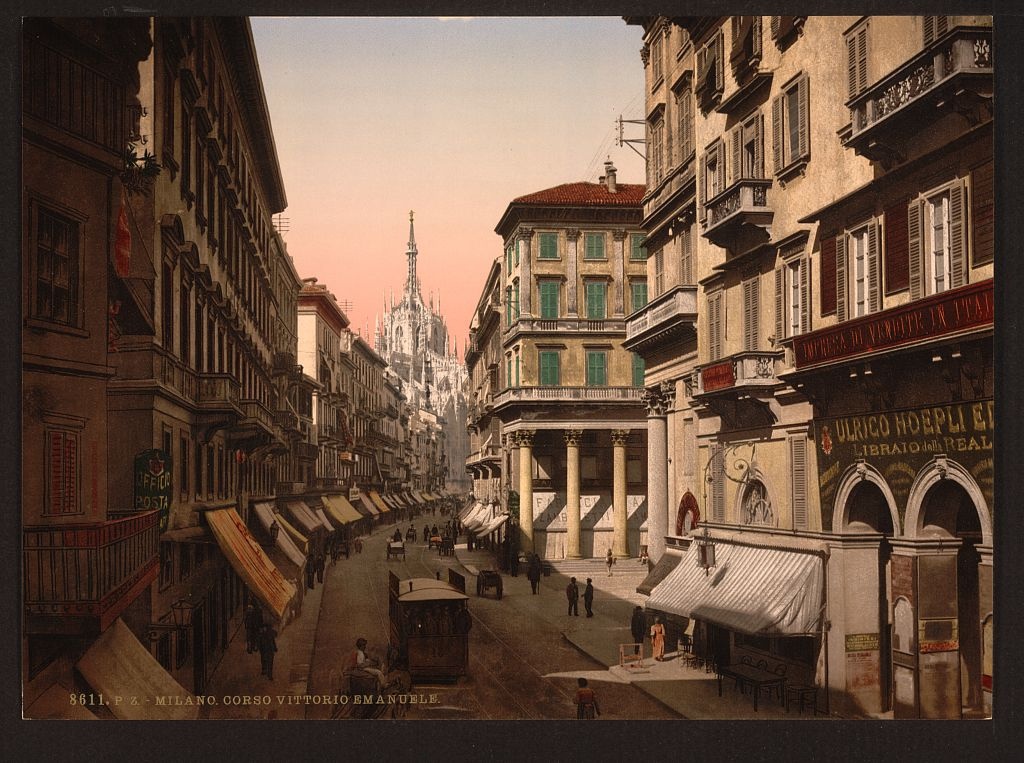 [house of Victor Emmanuel, Milan, Italy] (Loc)