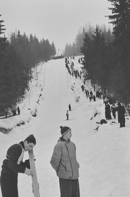 Karikavõistlused slaalomis Otepääl. 26 veebruar-1. märts 1958. a.  similar photo