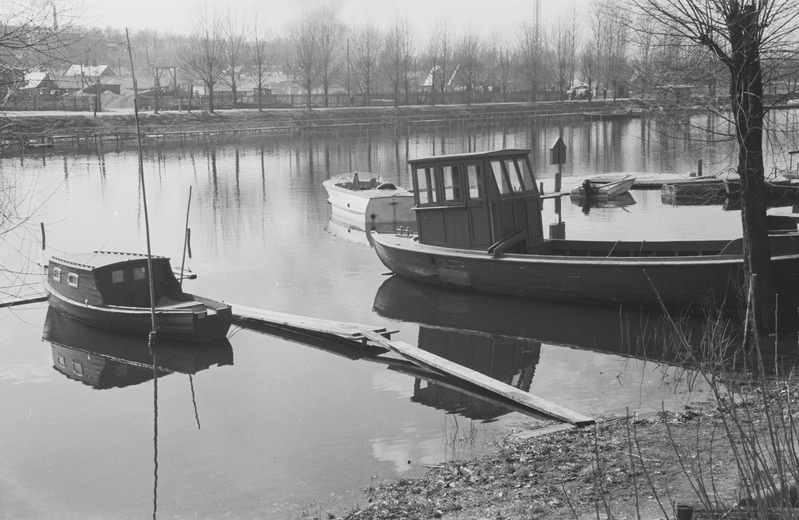 Tartu ülikooli paadisadam. Sõudebaasi välisvaated, sisevaated