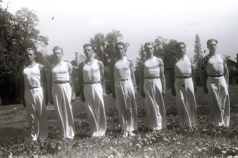 TRÜ kehalise kasvatuse instituut (võimlejad?)