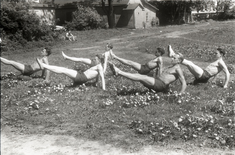 TRÜ kehalise kasvatuse instituut (võimlejad?)