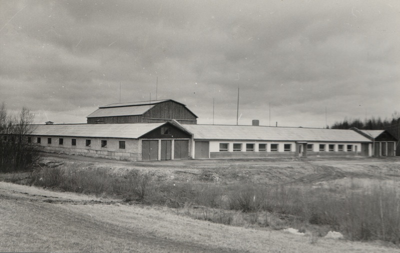 Eesti Loomakasvatuse ja Veterinaaria Teadusliku Uurimise Instituudi katsemajandi lambakasvatusosakond Puka sovhoosis