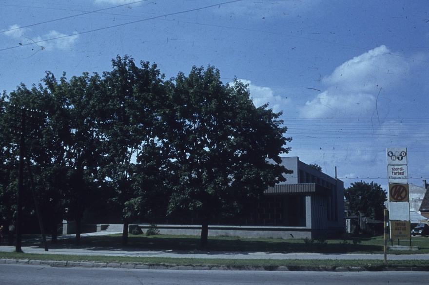 Pangahoone Viljandis, Vaksali 2. Arhitekt Henno Sepmann