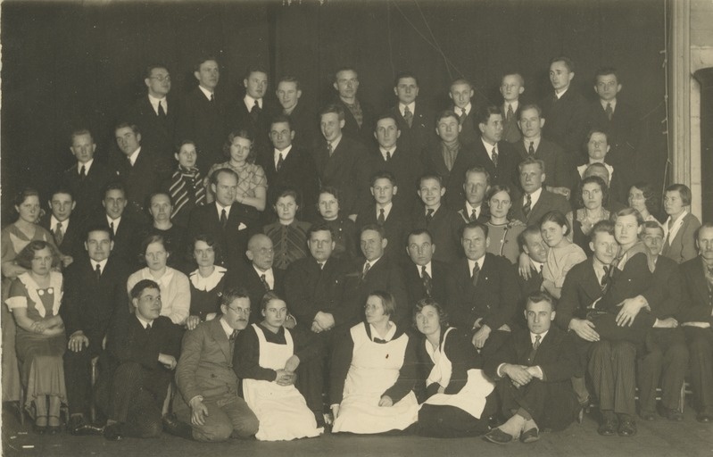 Laulu-mänguseltsi "Lõoke" tegelased 1935. aastal