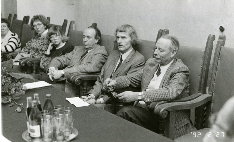 Saaremaa Muinsuskaitse Seltsi kohtumine Balti rüütelkondade esimeeste ja Saksamaa suursaadikuga Eestis