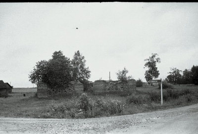 Unidentified building ruins Jõgeva County Põltsamaa municipality  duplicate photo