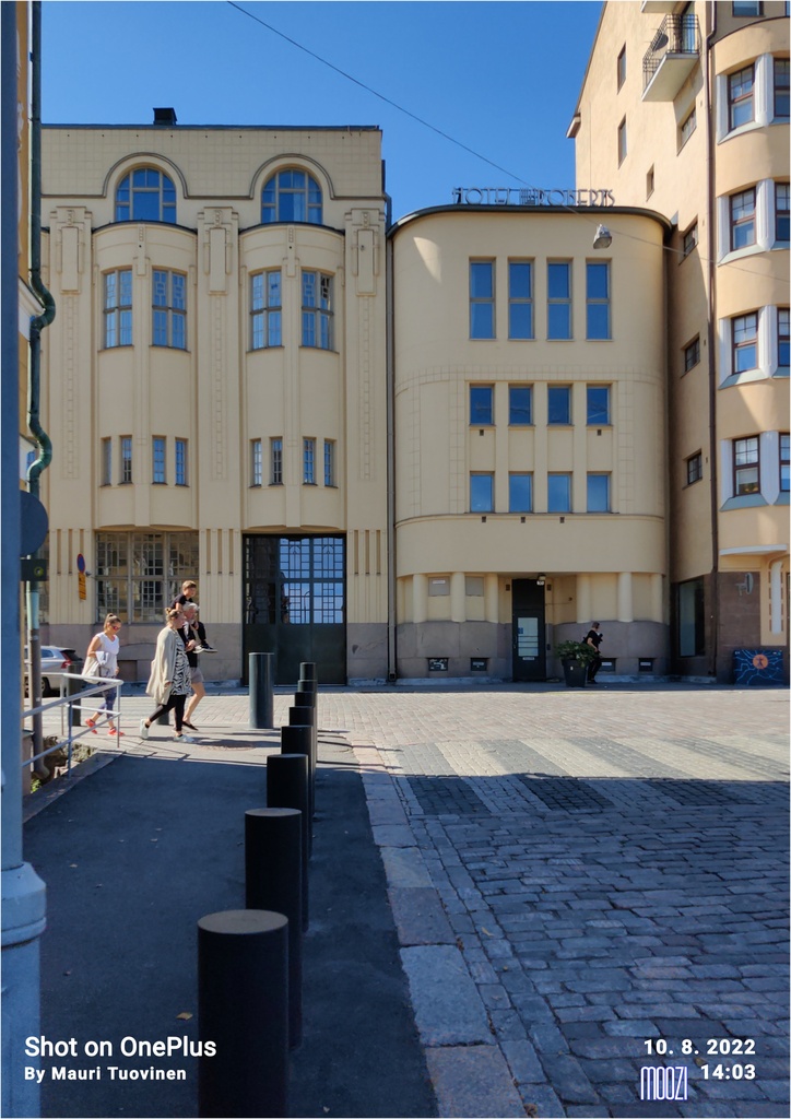 Kunnallinen sähköasema, Pieni Roobertinkatu 1-3 - Kasarmikatu 30-32. Selim A. Lindqvist, 1909-13. rephoto