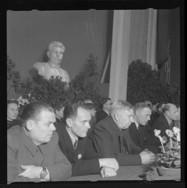 Presiidium koosolekul