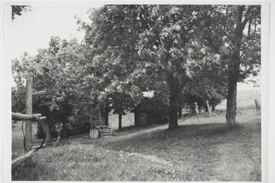 Õue vaade elamu eest. Hinni t, Jõksi k, Kanepi khk  similar photo