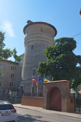 Water tower building in Tallinn, Tõnismäe rephoto
