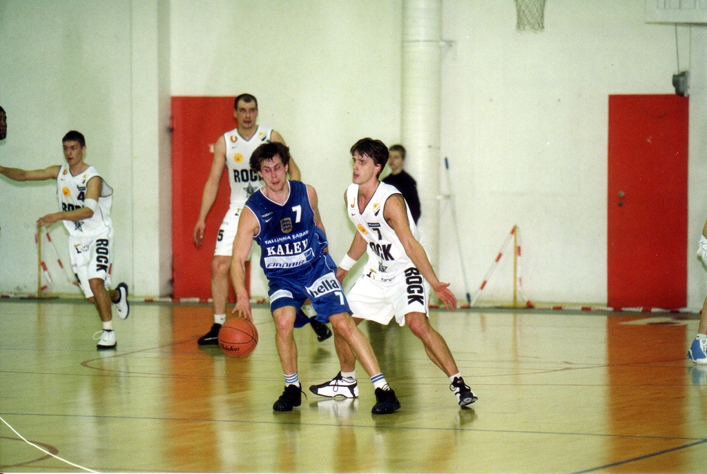 Korvpallimatš TÜ/Rock-Tallinna Kalev 2003