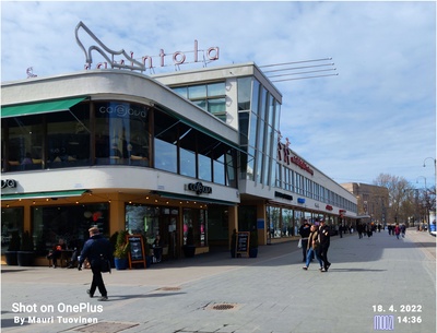 Mannerheimintie 22-24. Lasipalatsi. Taustalla eduskuntatalo. rephoto