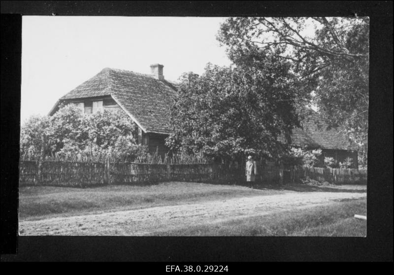 Vana-Kariste Maru algkool.