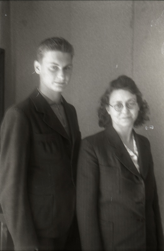 Elmar Kaldi abikaasa Ida Kald (sünd. Schvalbe) ja poeg Taevo Kald