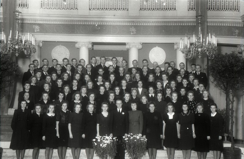 Ülikooli segakoor, dirigent Richard Ritsing (TRÜ aulas)