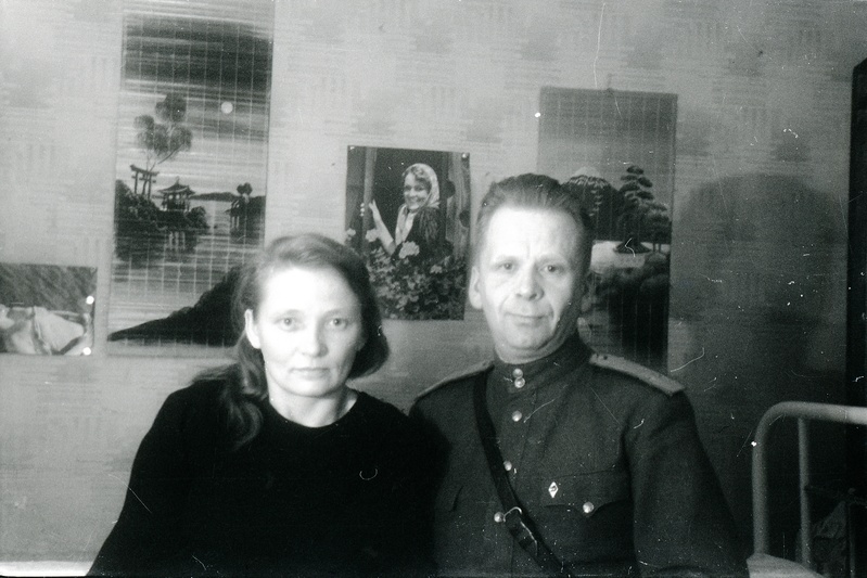 Leitnant Pallo abikaasaga