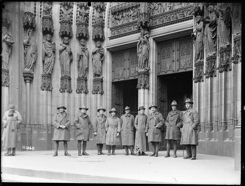 New Zealanders at Cologne Cathedral, Germany