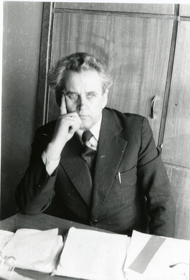 Albert Uustulnd  similar photo