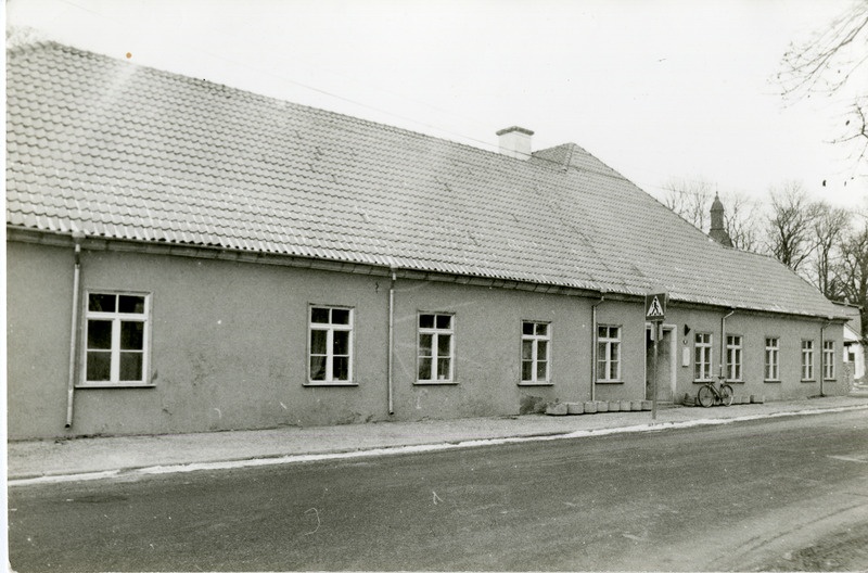 Kuressaare linnavalitsuse maja