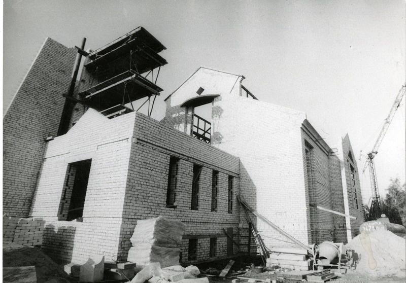 Kuressaare Siioni kiriku ehitus