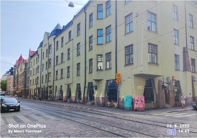 Fredrikinkatu 22, 20,  Uudenmaankatu 32. rephoto