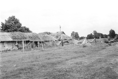 Võrgukuurid Nasva külas  similar photo