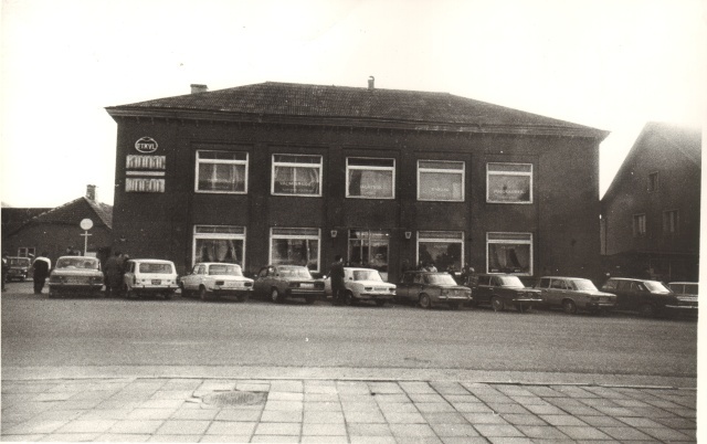 foto, ETKVL kaubamaja Paide Keskväljakul