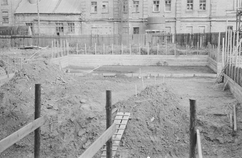 Tartu ülikooli siseujula ehitus Tähtvere pargi juures. 14. oktoober 1959. a.