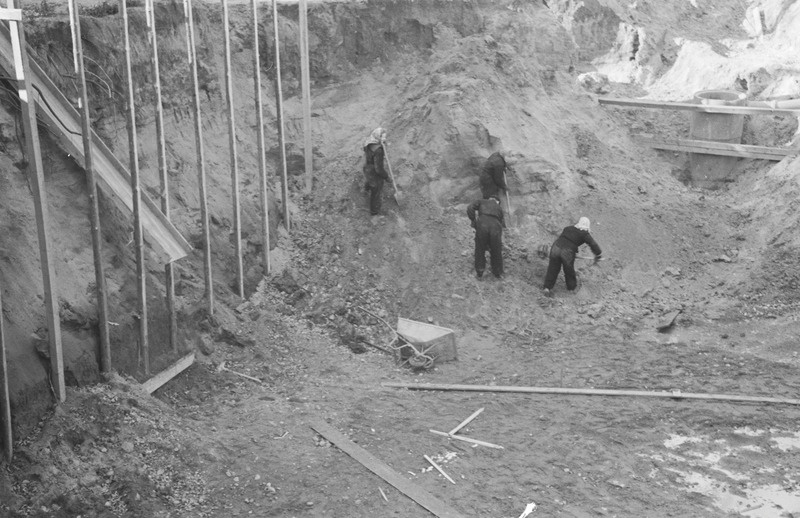 Tartu ülikooli siseujula ehitus Tähtvere pargi juures. 14. oktoober 1959. a.