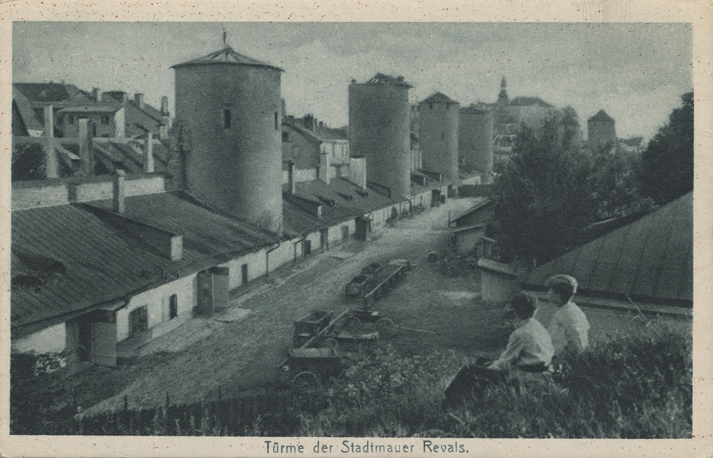 The Towers of the City Wall of Revals