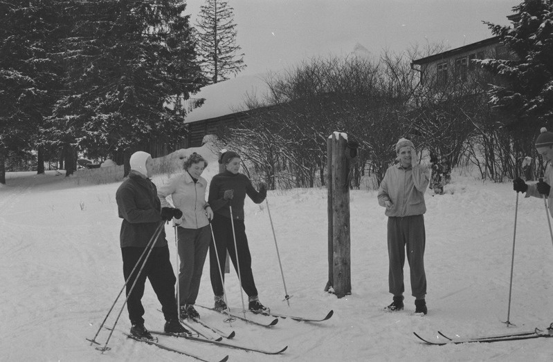 Suusaspordi laager Käärikul. Veebruar 1958. a.