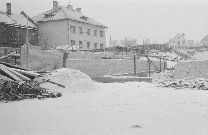 Tartu ülikooli staadioni ehitus. Sügis 1956. a.