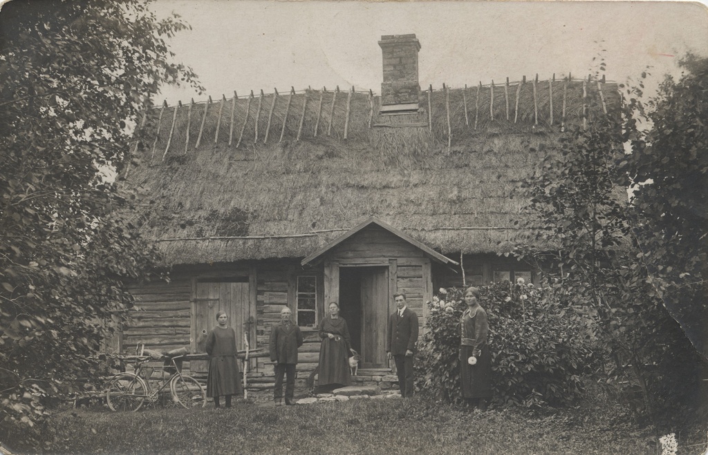 [estonian Farm]