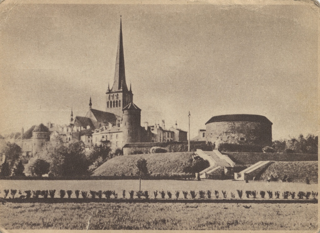The beautiful East Country : St. Olai and thick Margaret in Reval