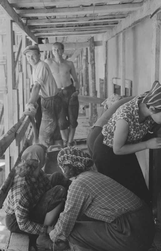 Tartu ülikooli Pälsoni t. ühiselamu ehitus. 14. august 1959. a.