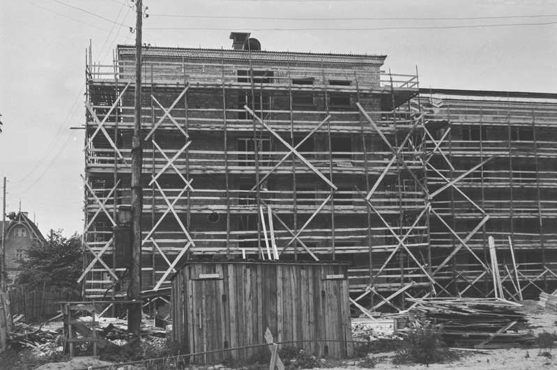 Tartu ülikooli Pälsoni t. ühiselamu ehitus. 14. september 1959. a.