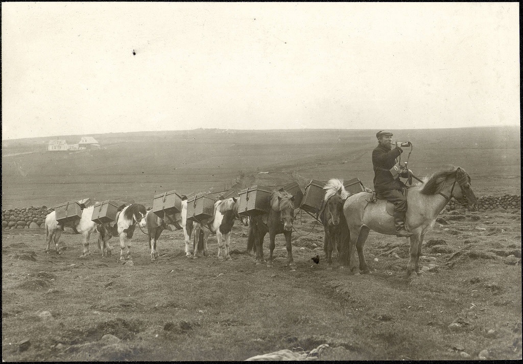 A mail train (póstlest).
