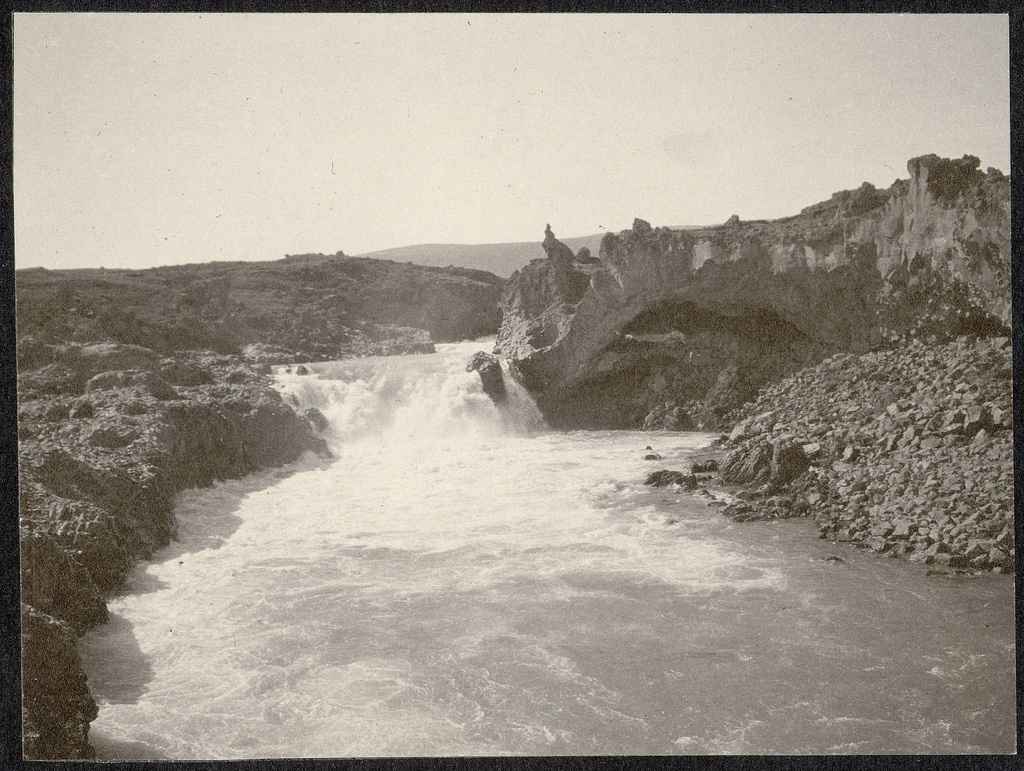Near Ljósavatn.