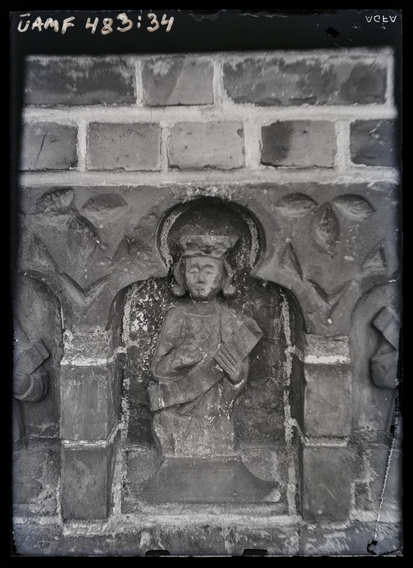 Tartu Jaani kirik. Skulptuur