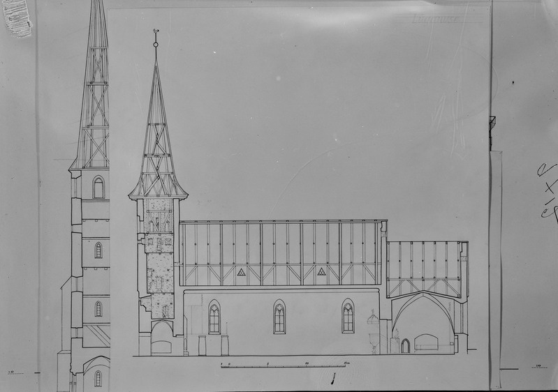 Lüganuse kirik. Pikilõige